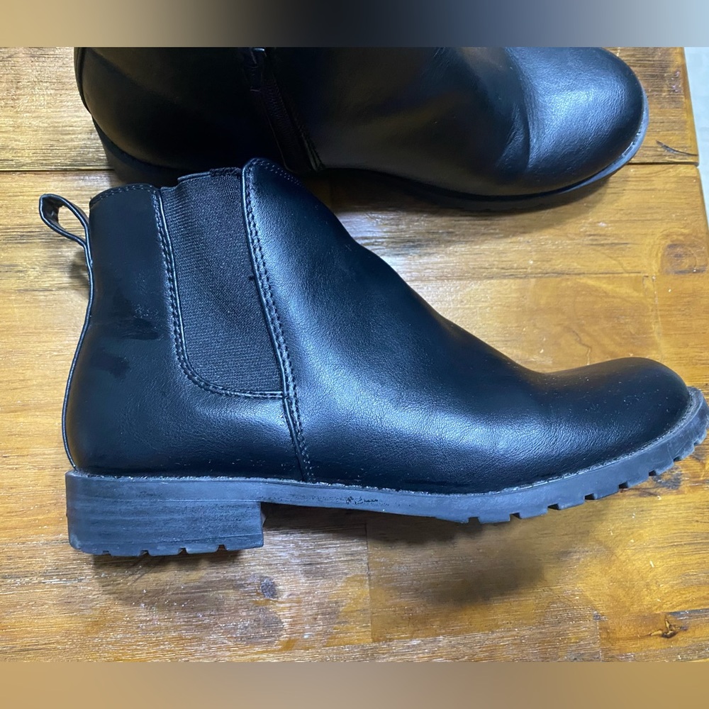 Black ankle boots
